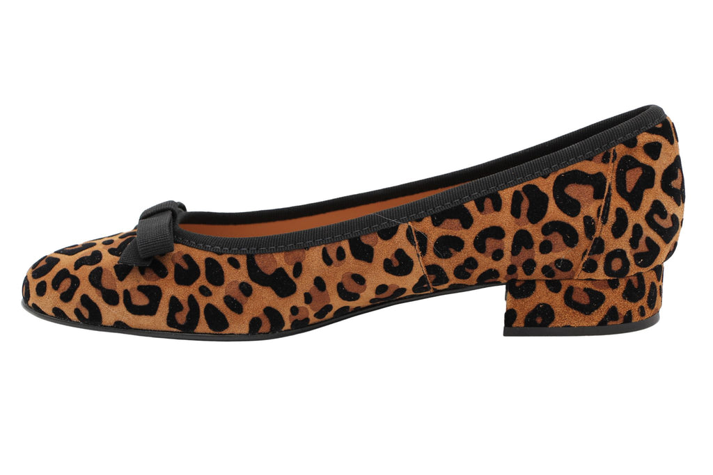 Fabucci-leopard-print--ballet-pump-bow-detail