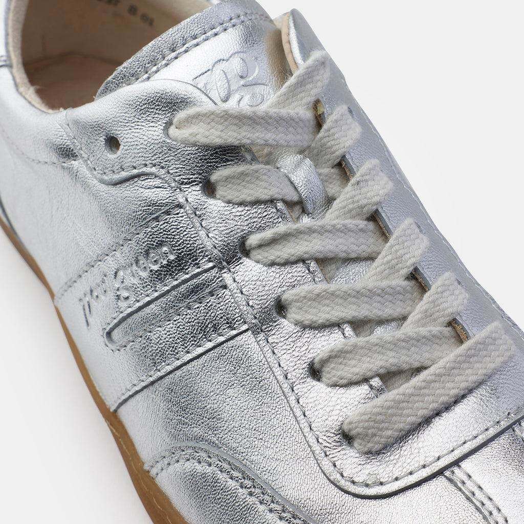 PAUL-GREEN-SILVER-TRAINER-5350