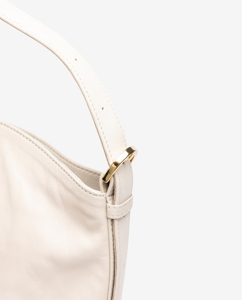 unisa-ivory-tote-womens-handbag-ZMARIE
