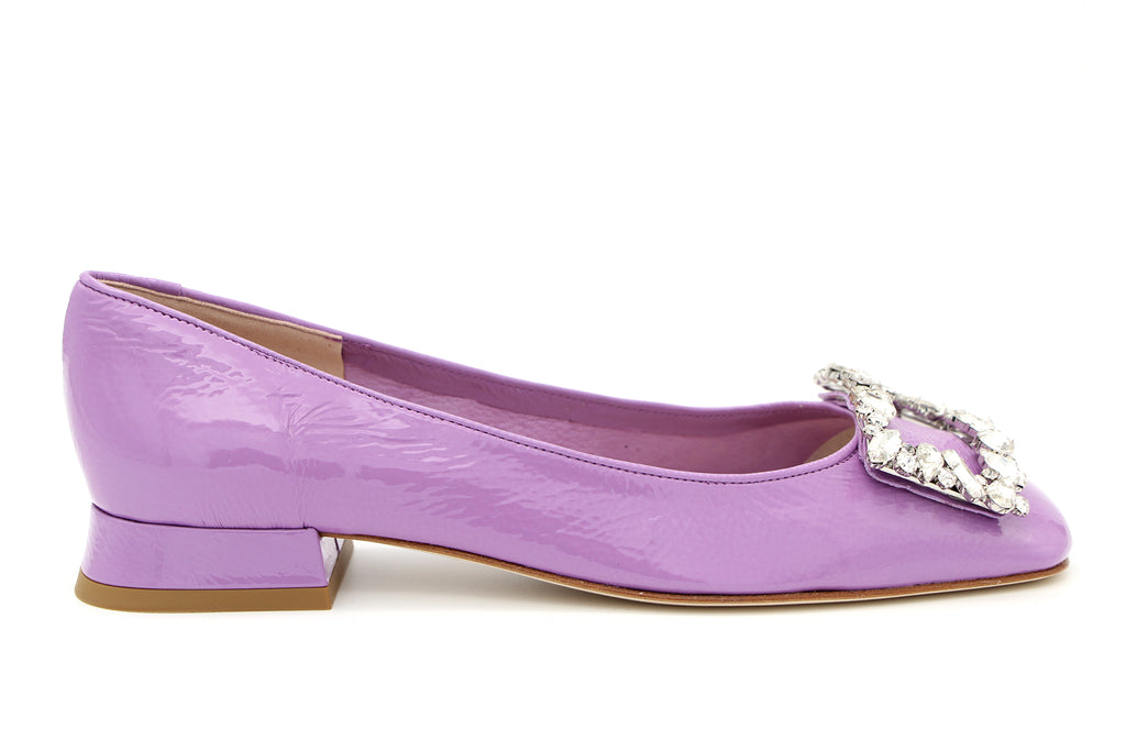     Fabucci-lilac-patent-ladies-ballerina-flat-shoe-with-diamante-buckle