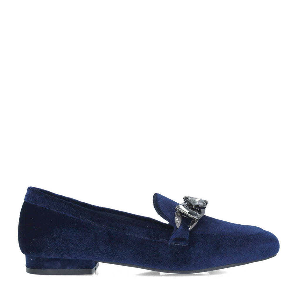       menbur-blue-velvet-loafer