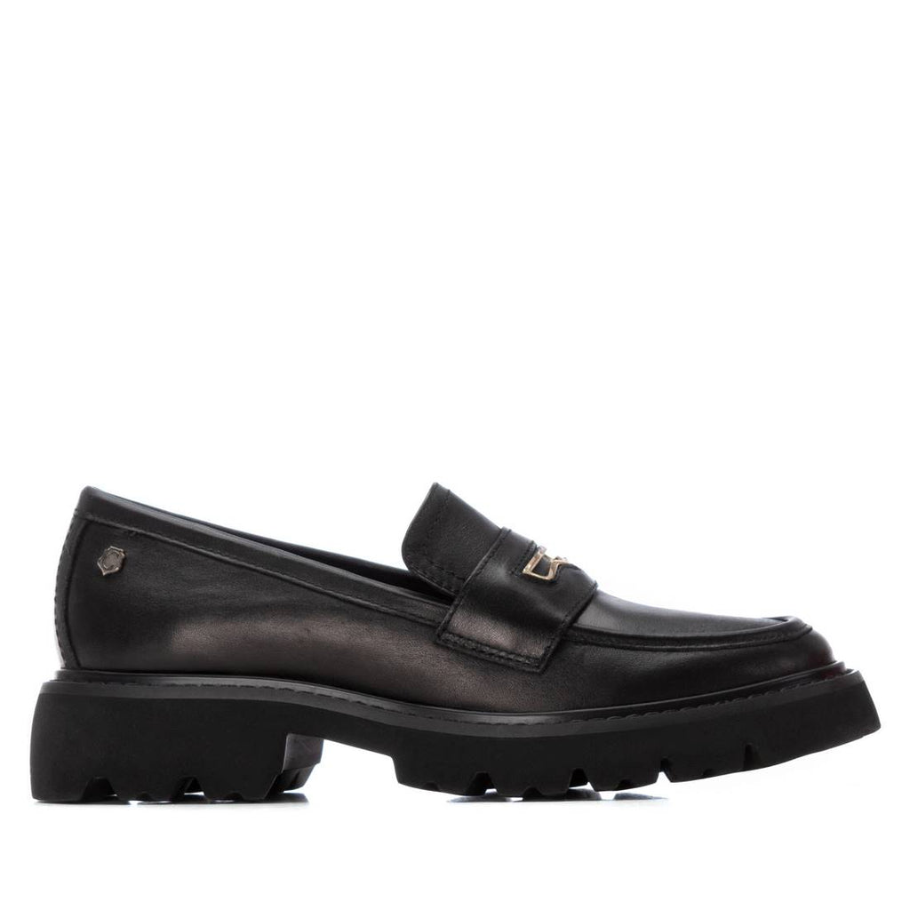 CARMELA-BLACK-leather-loafer