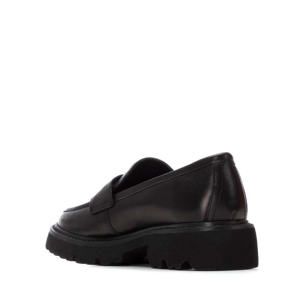 CARMELA-BLACK-leather-loafer