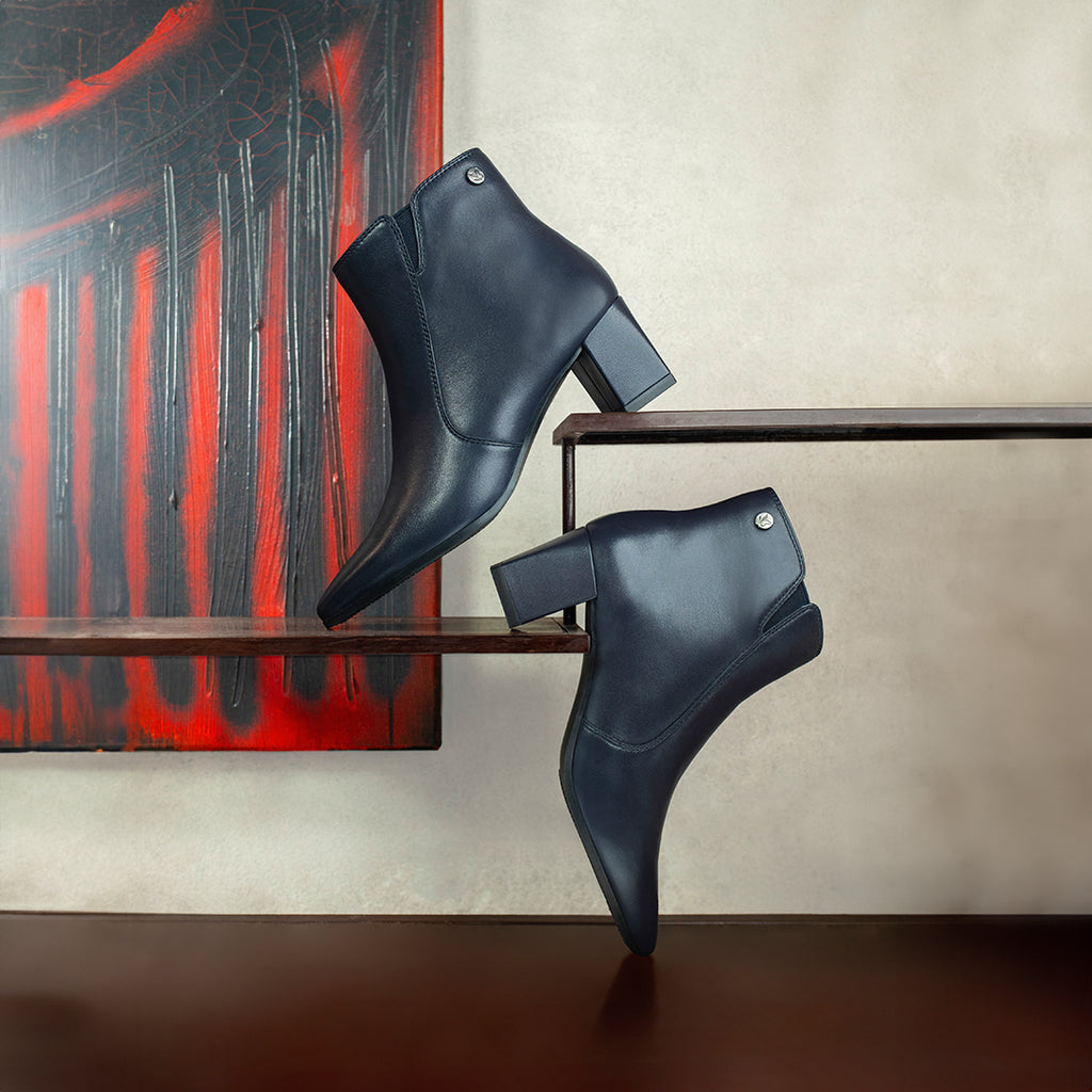 Caprice-navy leather -ankle-boot