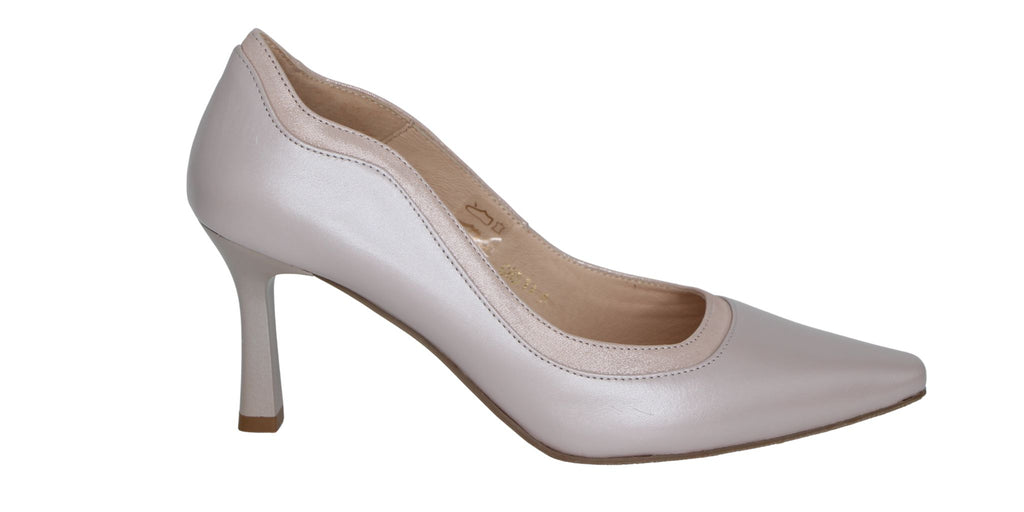 Fabucci -Pearl -Pink- Scallop -Edge  -Leather -Court -Shoe