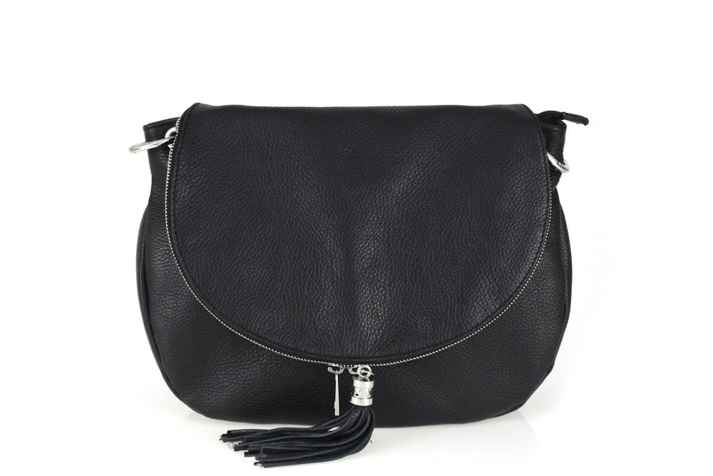 Fabucci_black_leather_saddle_bag_susanna-sen-nero