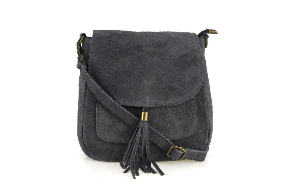 Fabucci_grey_small_saddle_bag_ianira-fumo-sen