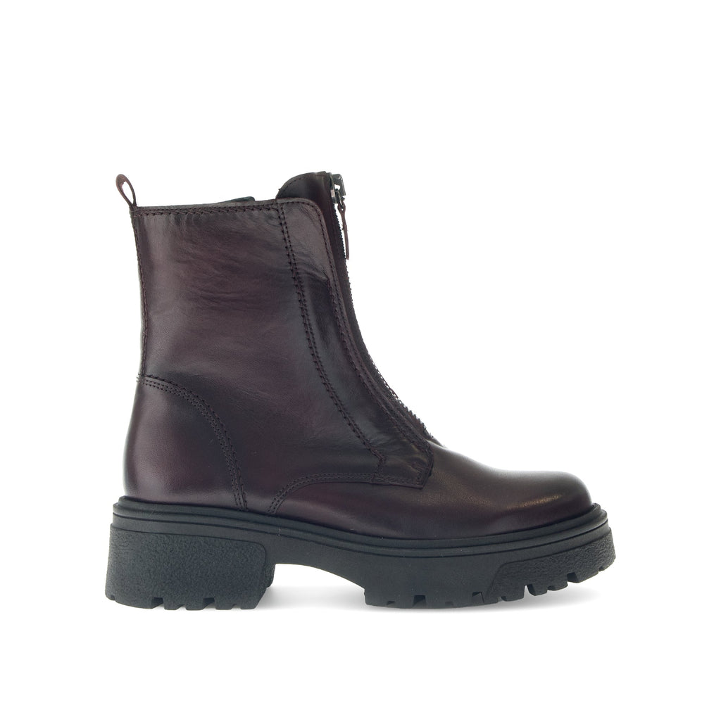 GABOR-Burgundy-ankle- boot-zip-detail