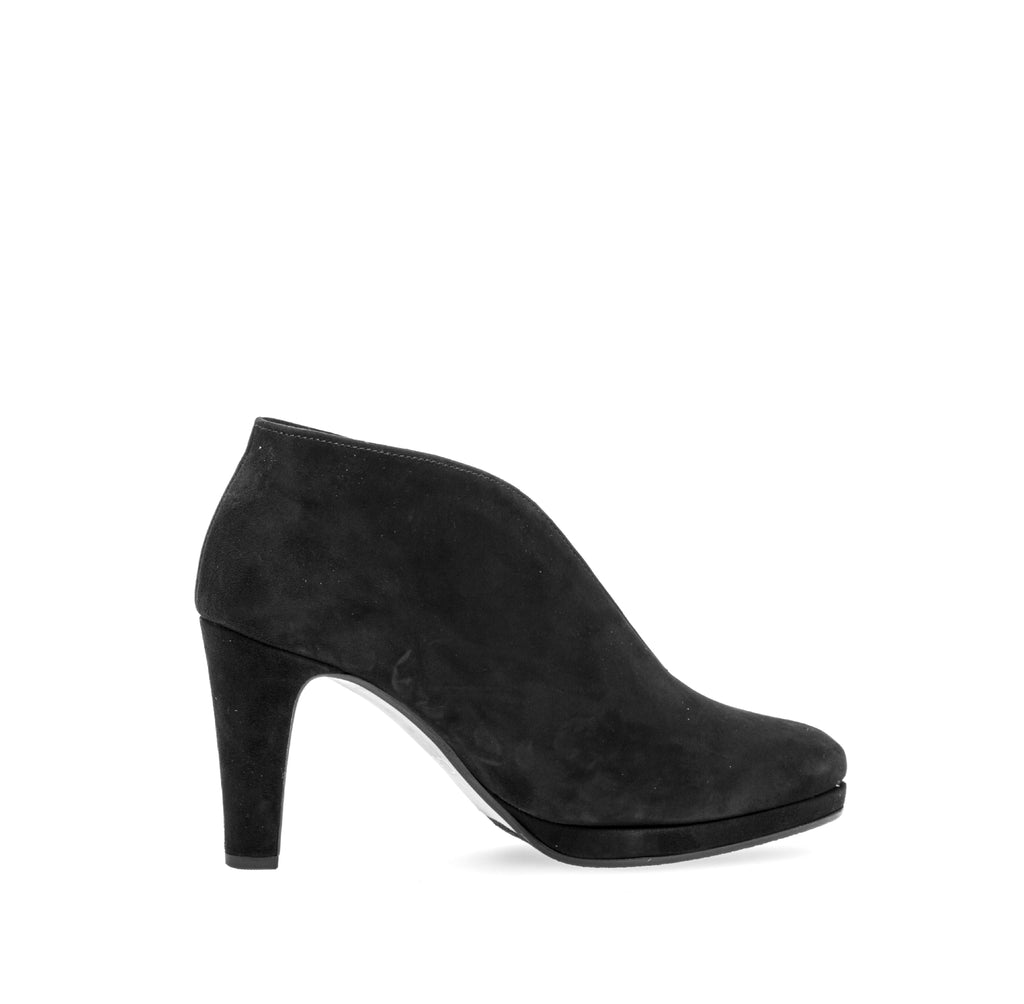 Gabor-black-suede-platform-shoe-boot-5577171
