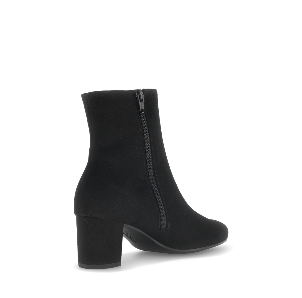 Gabor-black-suede-ankle-boot-70117