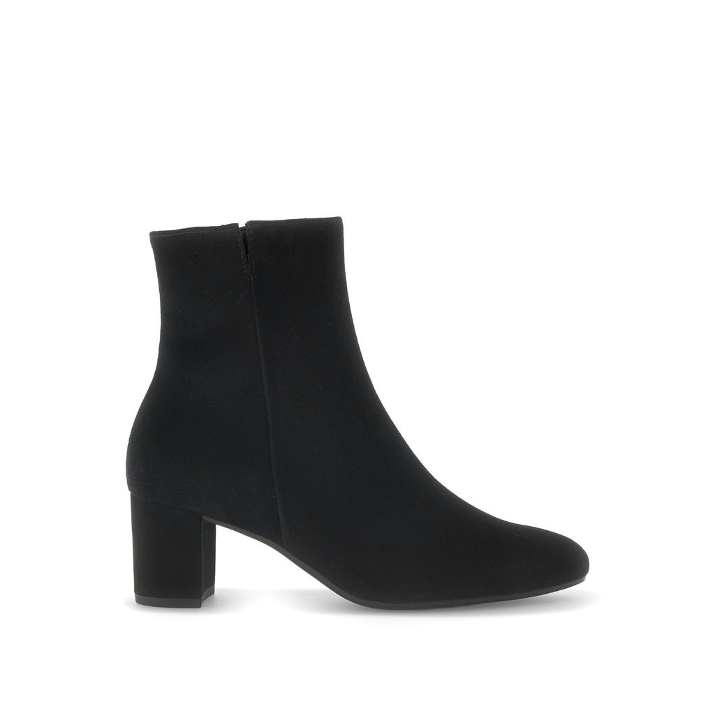 Gabor-black-suede-ankle-boot-70117