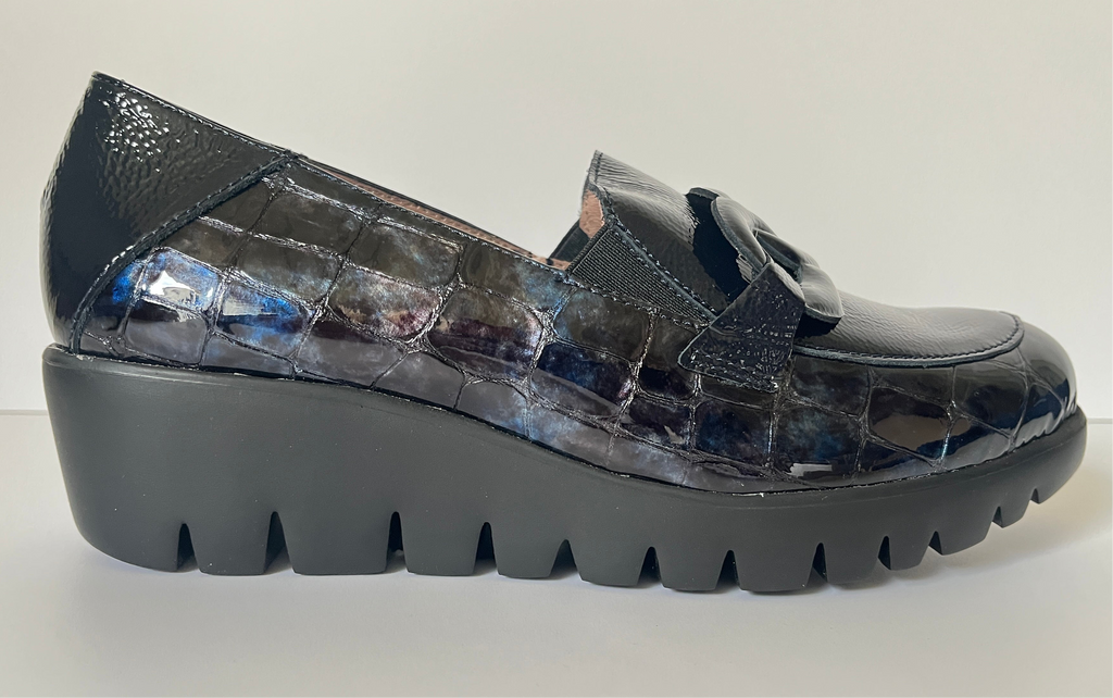 WONDERS-NAVY-WEDGE-LOAFER- C-33330 