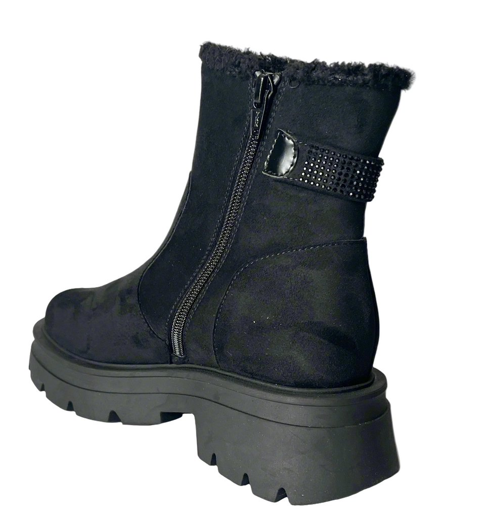 comart-black-chunky-ankle boot