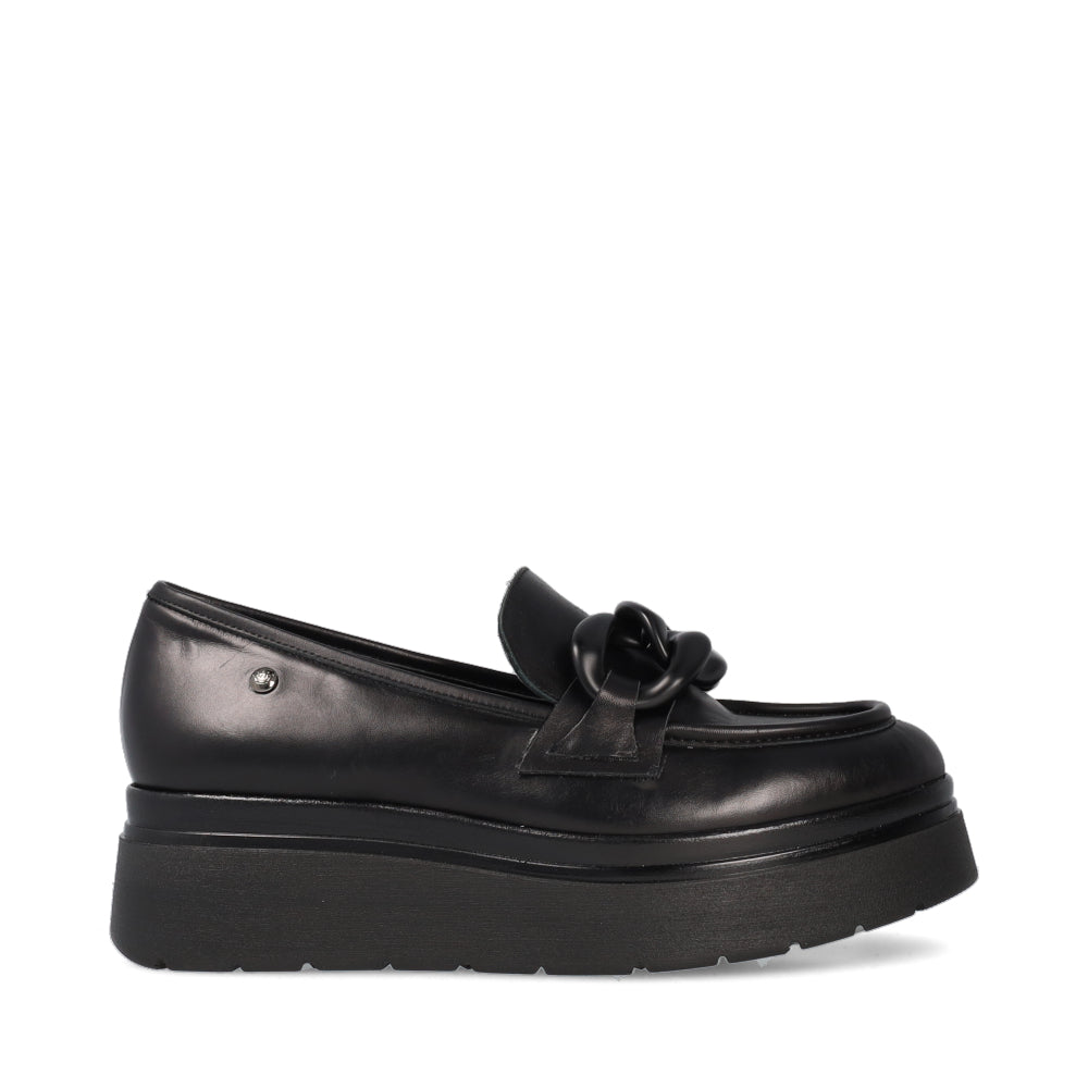 comart-black-leather-chunky-loafer