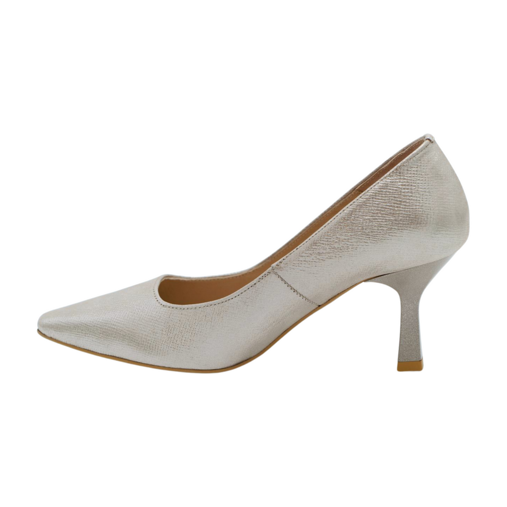 fabucci-silver-shimmer-court-shoe