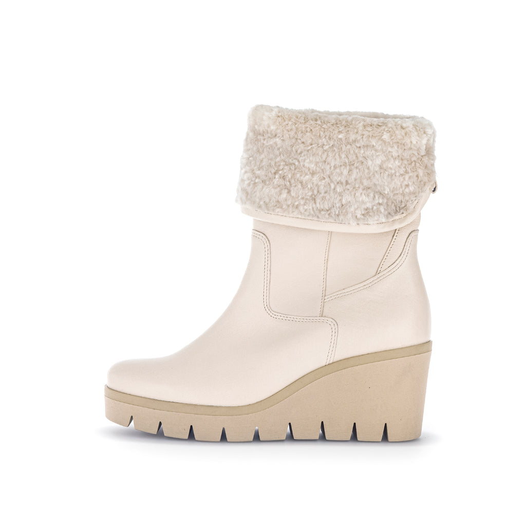 GABOR Cream Leather Wedge Boots with Faux Fur Cuff
