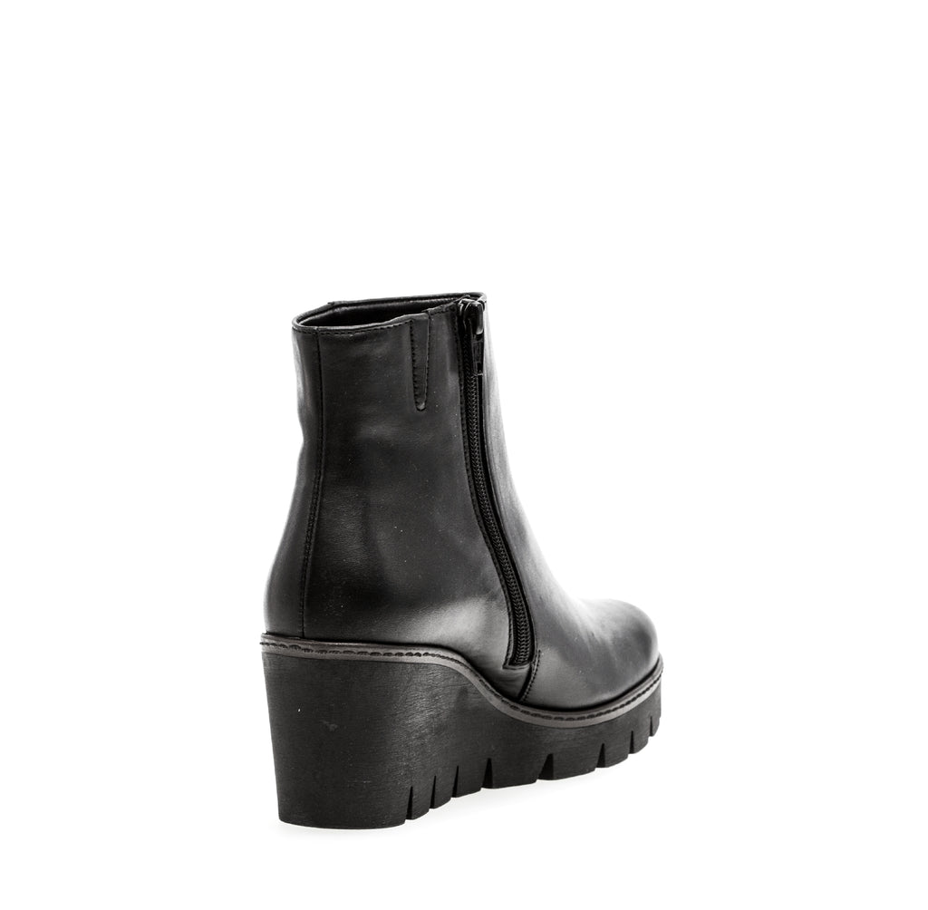 GABOR-Black-Leather-Wedge-Ankle-Boot-
