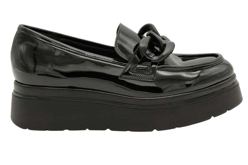 COMART-black-patent-chunky-loafer--1--jpg-jpg