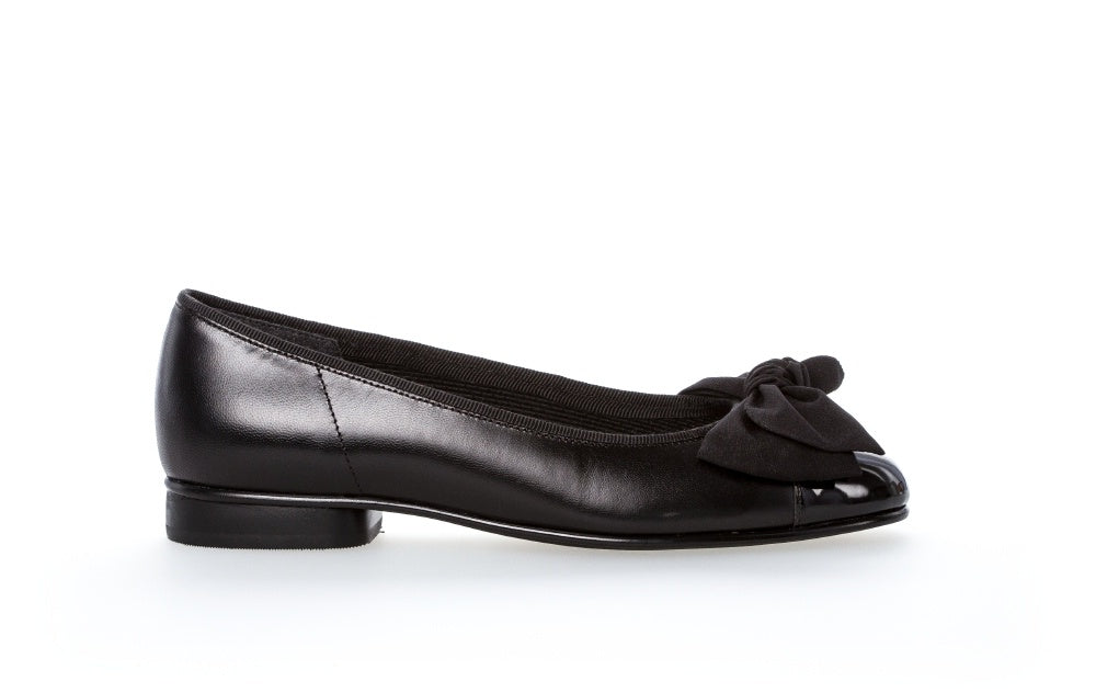 GABOR Black Leather Ballerina Shoe with Bow Amy – Fabucci Shoes