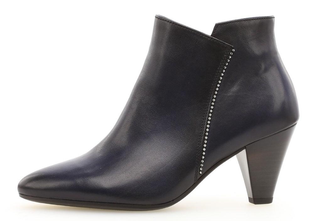 gabor-navy-leather-ankle-boot-banda